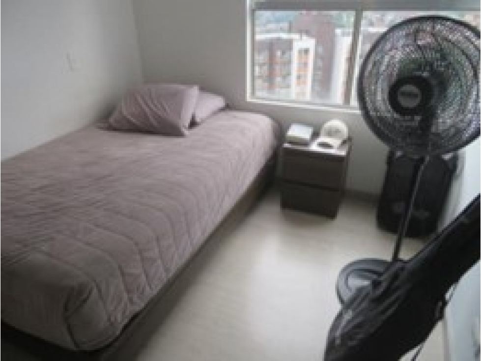APARTAMENTO EN VENTA LOMA DE LOS BERNAL EXCELENTE VISTA — foto 6