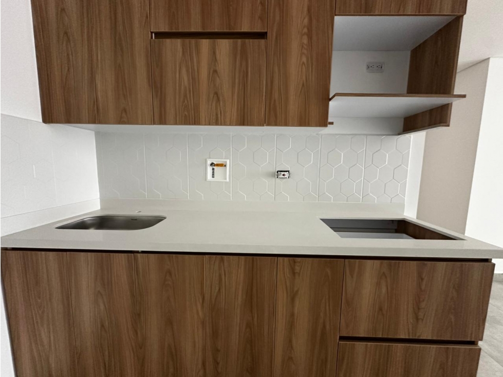APARTAESTUDIO PARA RENTAS CORTAS SABANETA CALLE LARGA