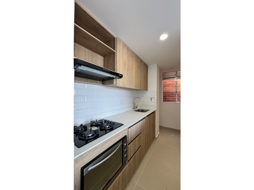 SE VENDE APARTAMENTO ENVIGADO SECTOR CAMINO VERDE*