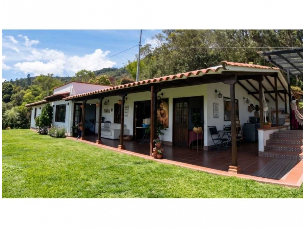 Espectacular casa campestre - 1