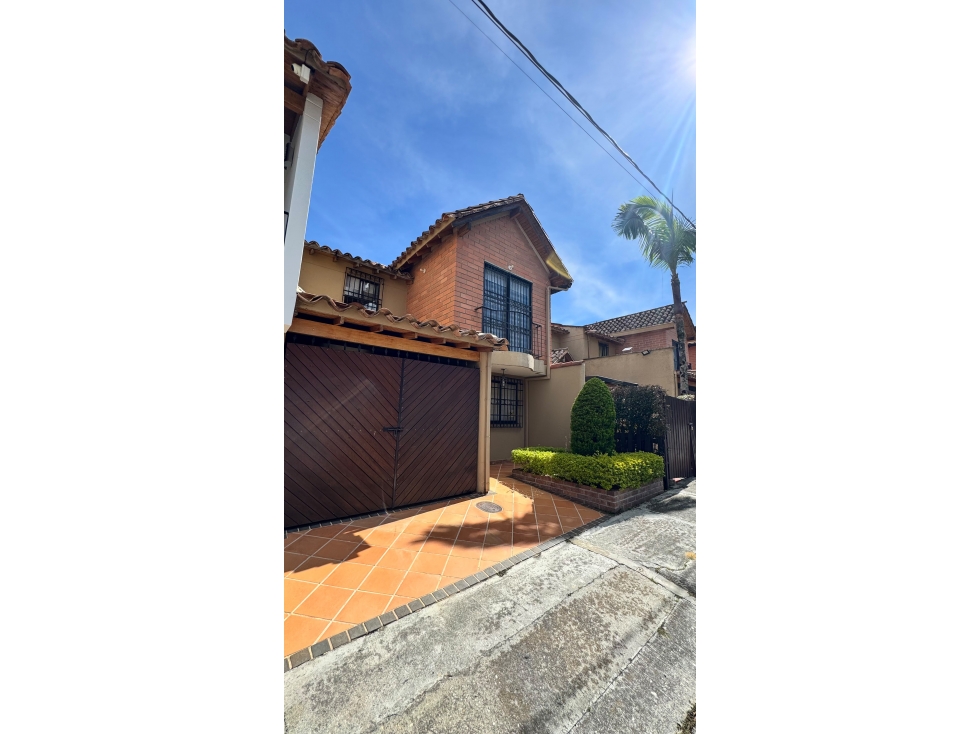 SE VENDE CASA SAN ANTONIO PEREIRA CERCA AL PARQUE* — foto 4