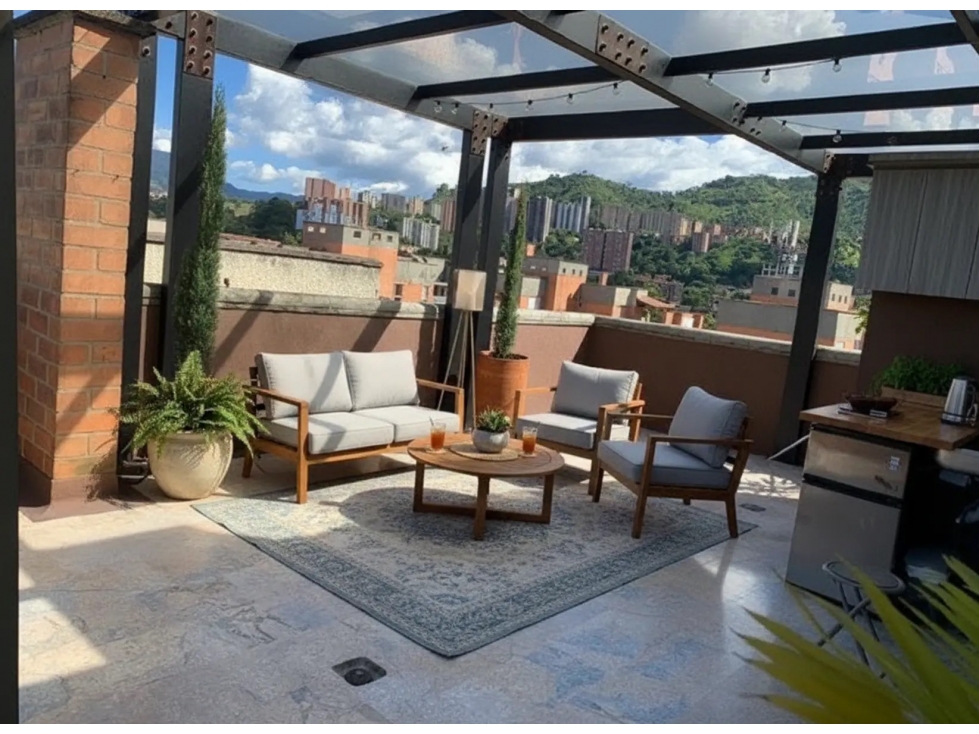 PENTHOUSE BELEN LA MOTA CON TERRAZA
