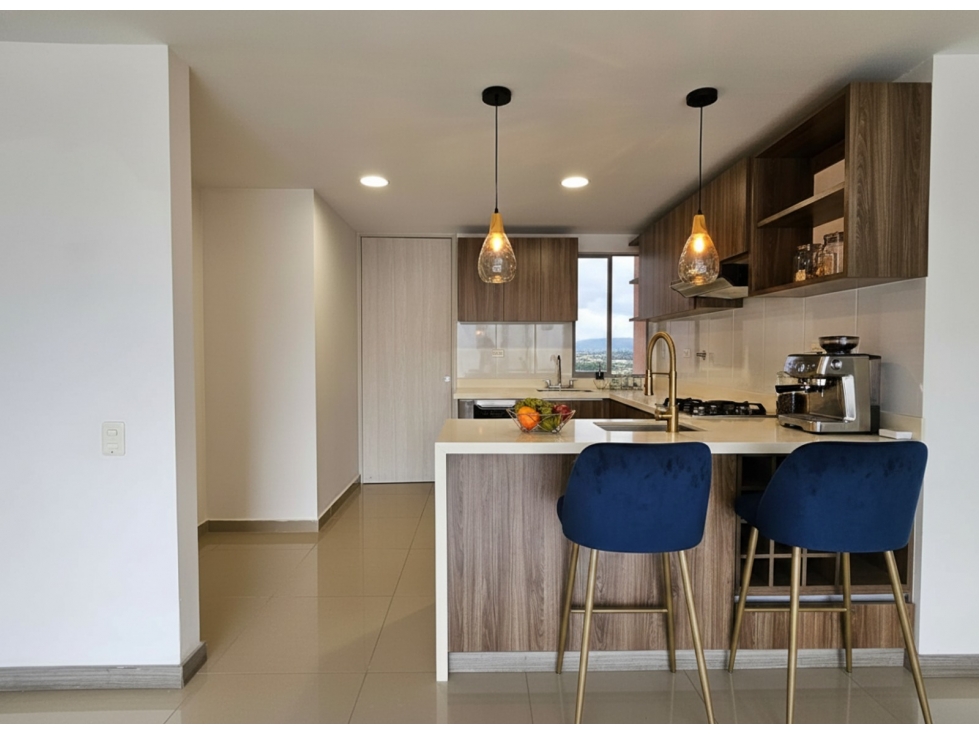 HERMOSO / AMPLIO APARTAMENTO SABANETA / SAN JOSE PARTE BAJA — foto 2