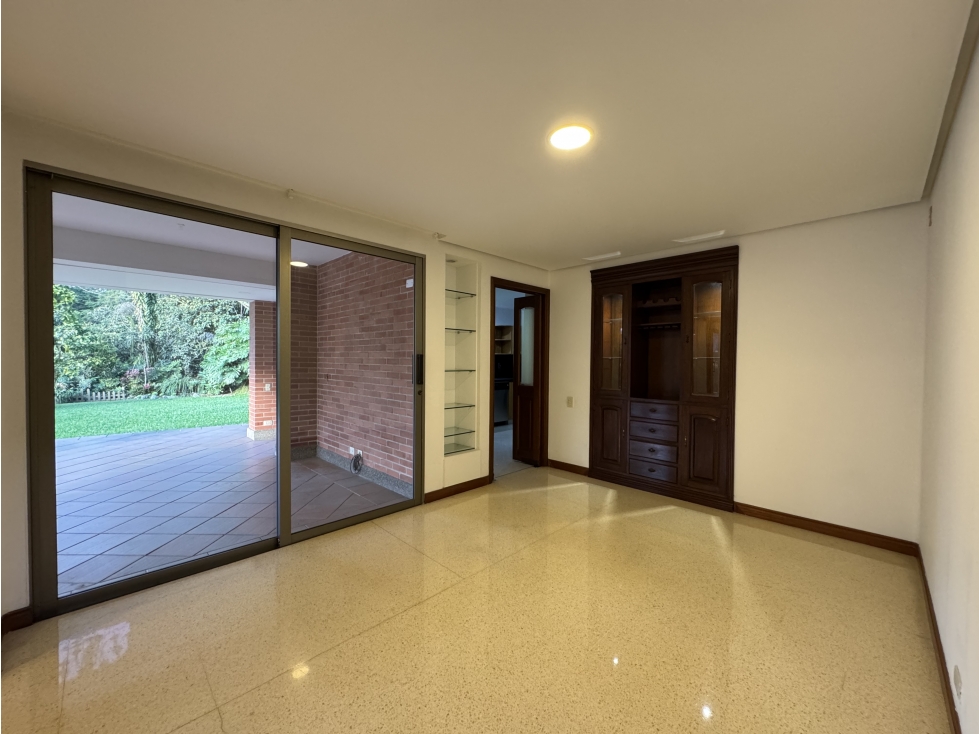 HERMOSA CASA DE DOS NIVELES POBLADO SECTOR LA CALERA — foto 5