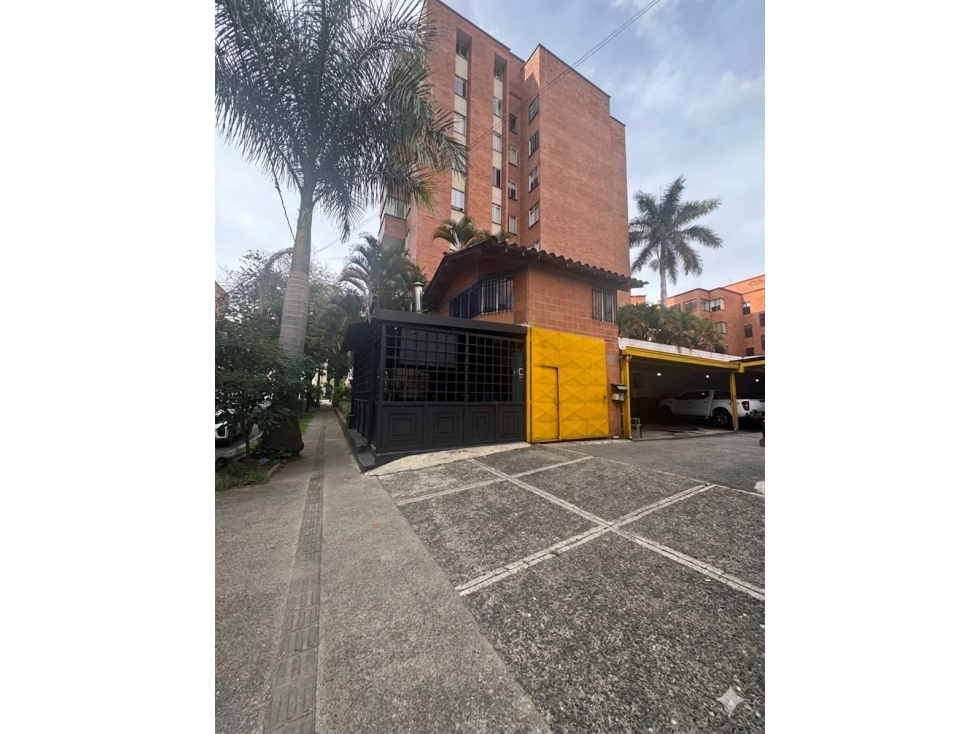 SE VENDE LOTE EN LAURELES - SECTOR SANTA TERESITA* — foto 4