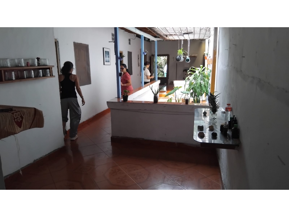 Casa como terreno con alto potencial de desarrollo inmobiliario - 2