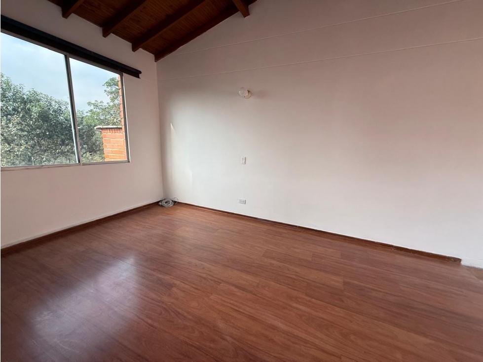 Apartamento 116m2 frente a City Plaza Loma del Escobero Envigado — foto 6