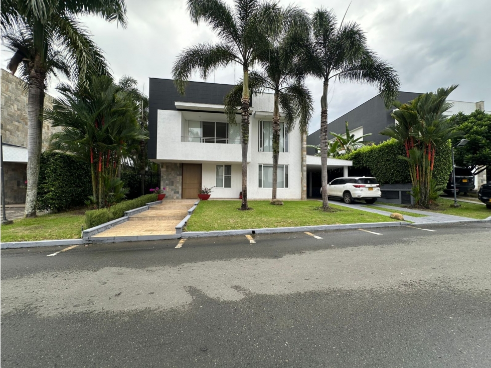 SE VENDE CASA EN ALTO PANCE MUR 9930686