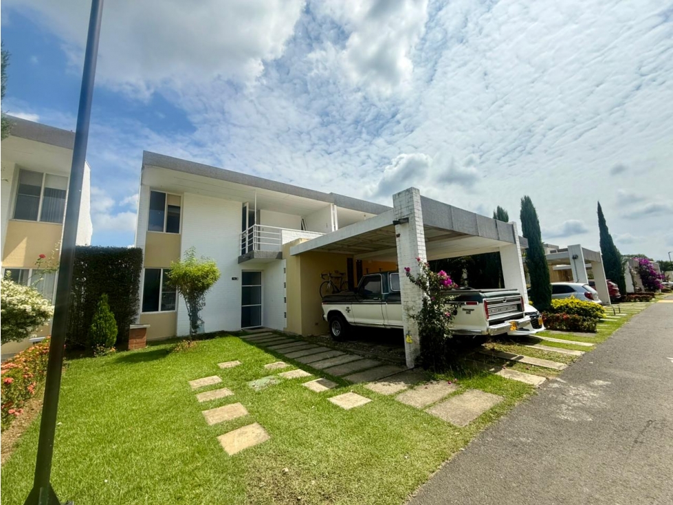 SE VENDE CASA EN EL CASTILLO SP CW9708829