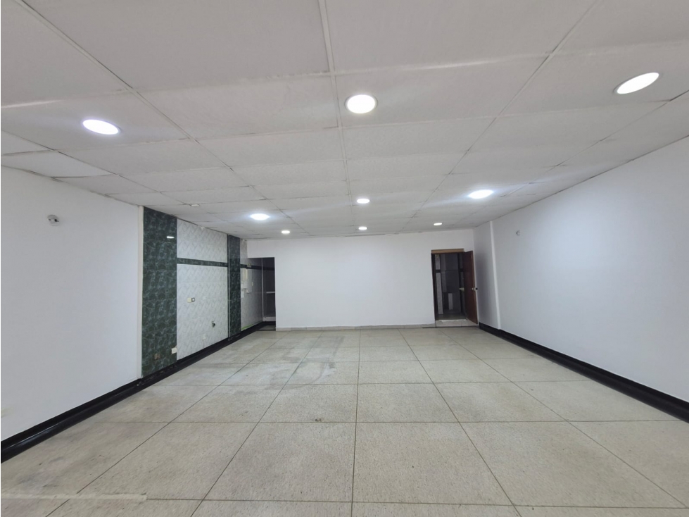 ALQUILER LOCAL COMERCIAL, CENTRO, CALI. — foto 3