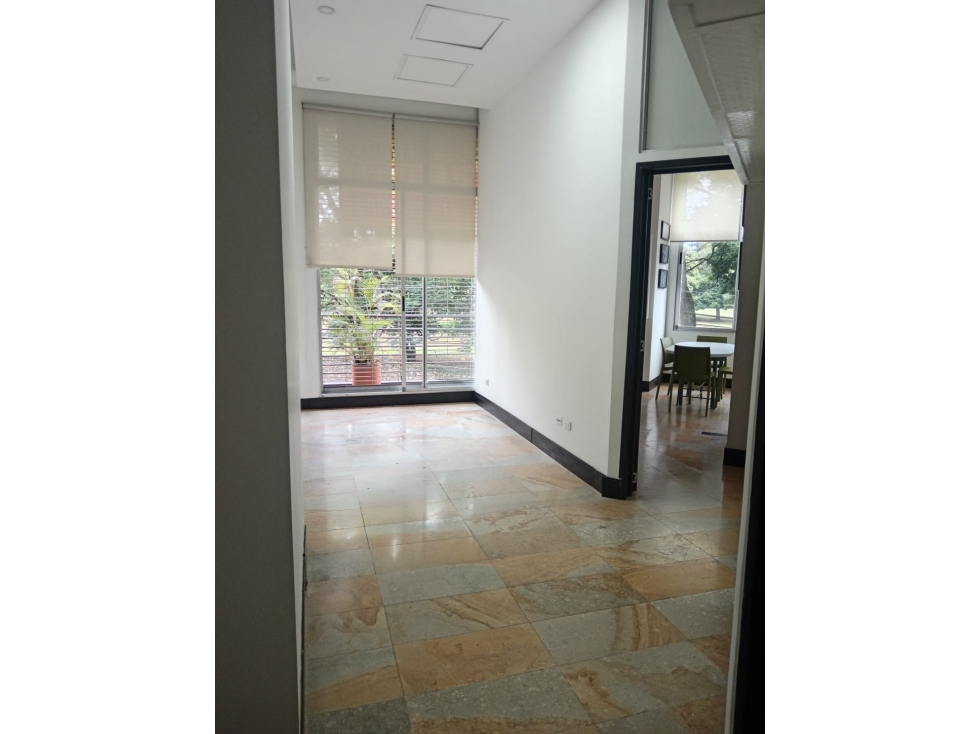 ALQUILER OFICINA CIUDAD JARDIN, CALI. — foto 4