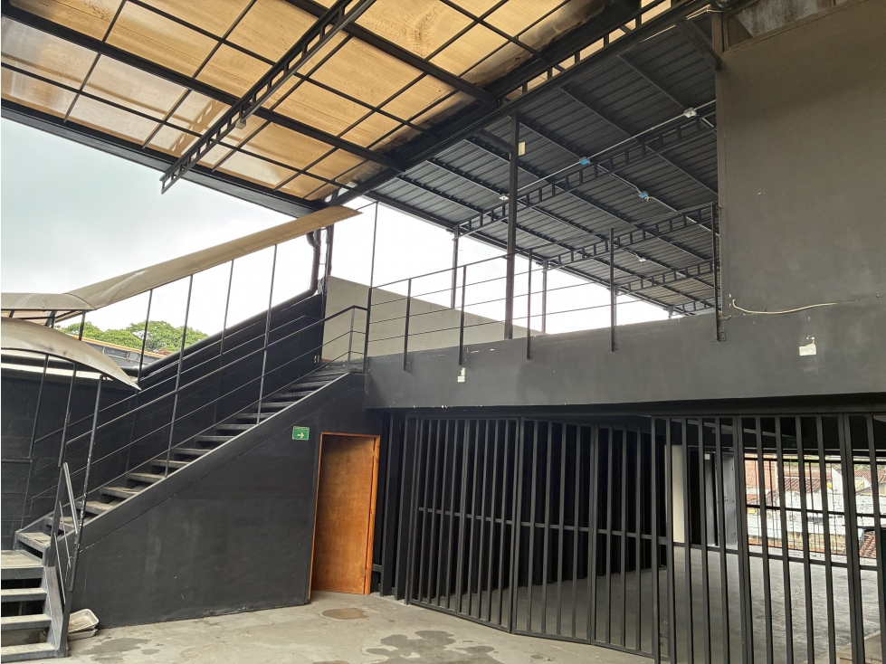 VENTA EDIFICIO COMERCIAL SAN FERNANDO, CALI. - 6
