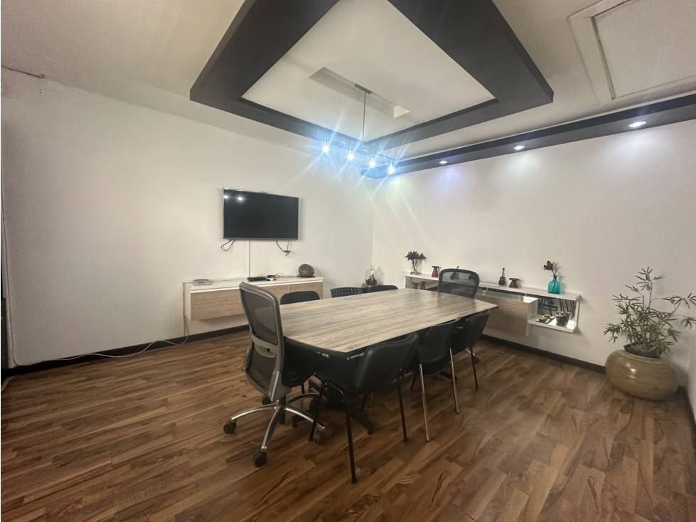 SE VENDE CASA COMERCIAL EN VERSALLES LM CW