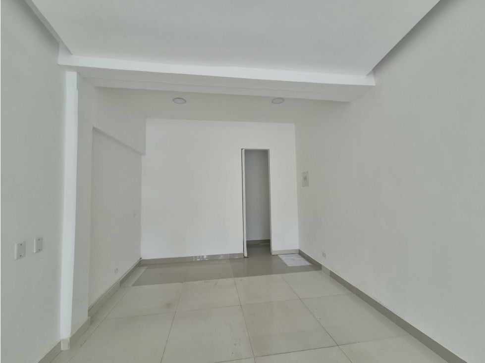 ALQUILER LOCAL COMERCIAL, CIUDAD JARDIN, CALI. — foto 6
