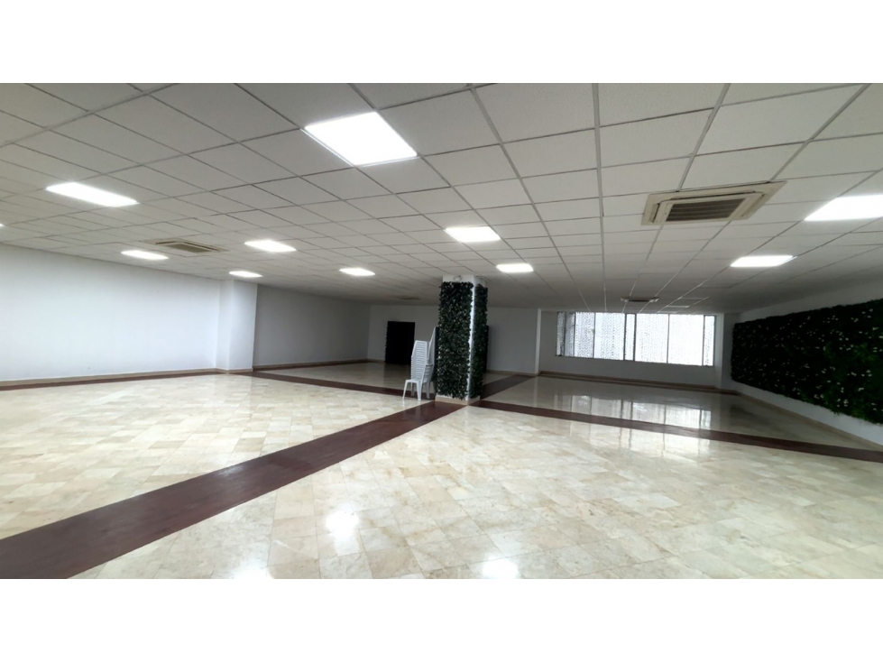 ALQUILER OFICINAS MENGA, CALI.