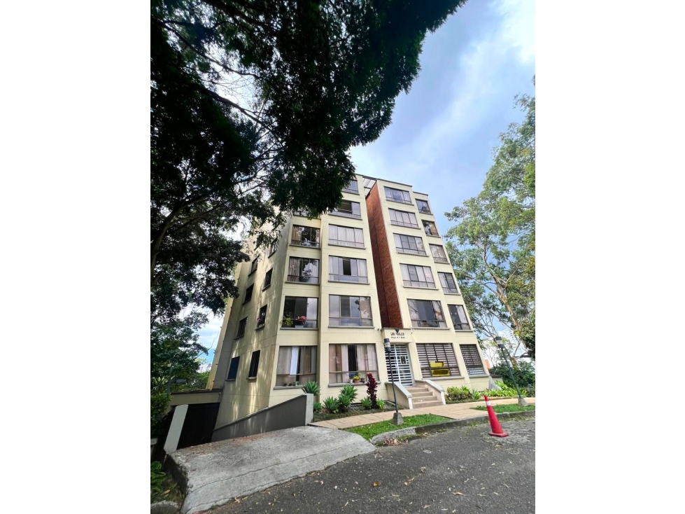 APARTAMENTO EN VENTA CON 180 M2 ALAMOS PEREIRA