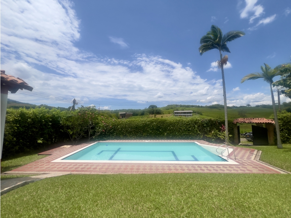 Casa de Campestre - Verano en Venta En Villas de Acapulco, Belalcazar - 2