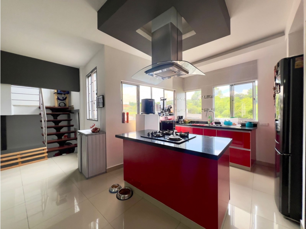 VENTA DE CASA EN ZONA EXLUSICA EN PEREIRA , SECTOR DE MARAYA — foto 4