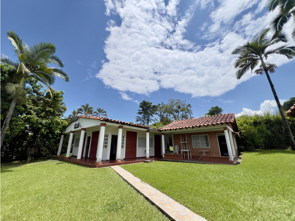 Casa de Campestre - Verano en Venta En Villas de Acapulco, Belalcazar - 5