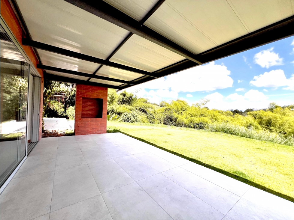 CASA CAMPESTRE EN VENTA EN LA ZONA DE PUEBLITO CAFETERO PEREIRA — foto 3