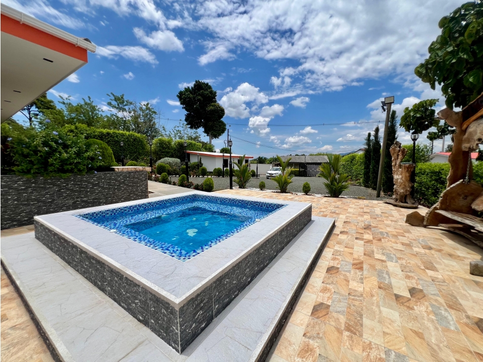 Casa Campestre en venta en La Palmilla, Pereira — foto 2