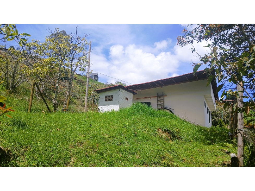 JCM-EVG-526-Casa Campestre-Santa Elena-V.BarroBlanco-S.San Miguel — foto 4