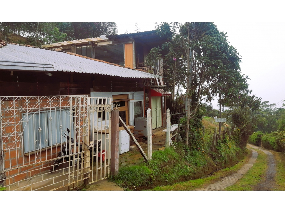 CCC-492-Casa Campestre-Medellín-Santa Elena-V.Piedra Gorda-S.El Mojón - 4