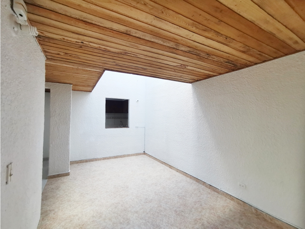 Venta Casa Villa del Prado, Bogota - 4