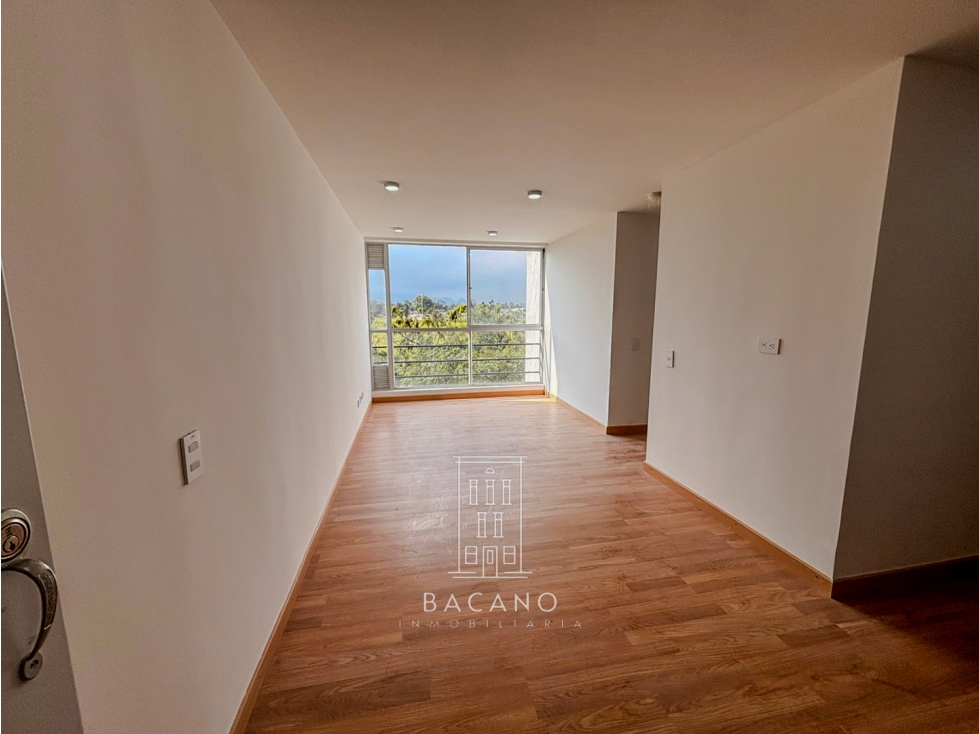 Apartamento en venta en Salitre Suba