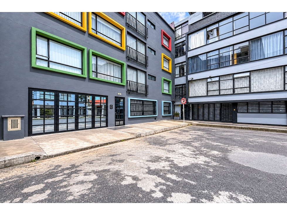 Edificio de apartamentos moderno en venta en Chapinero Central