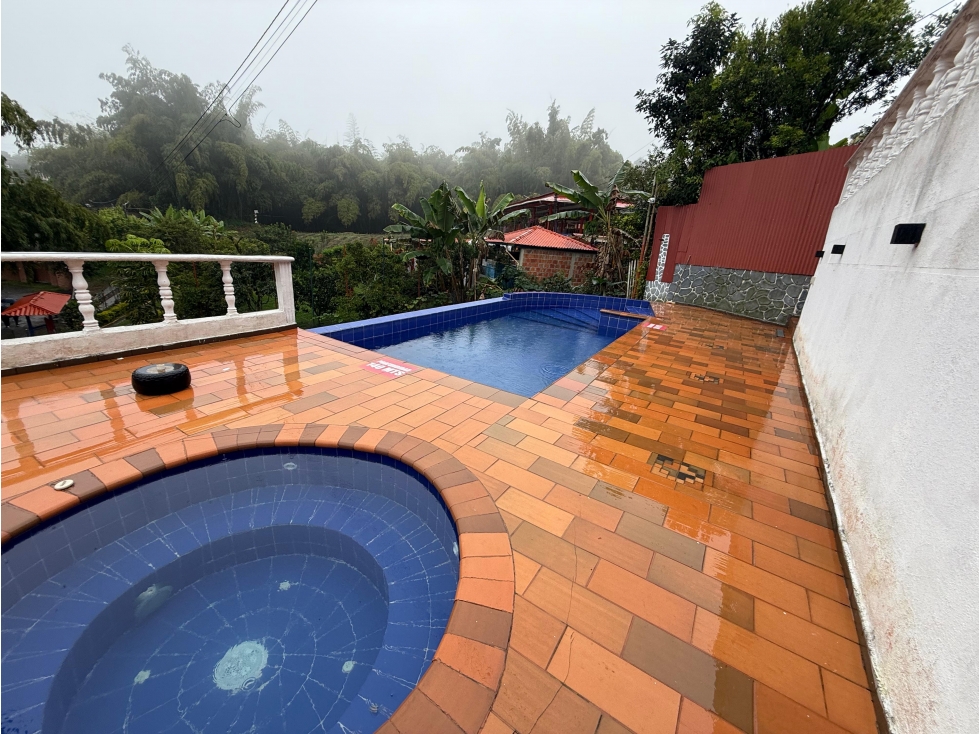 FINCA EN ALTAGRACIA PISCINA, CANCHA Y AMPLIA CAPACIDAD — foto 2