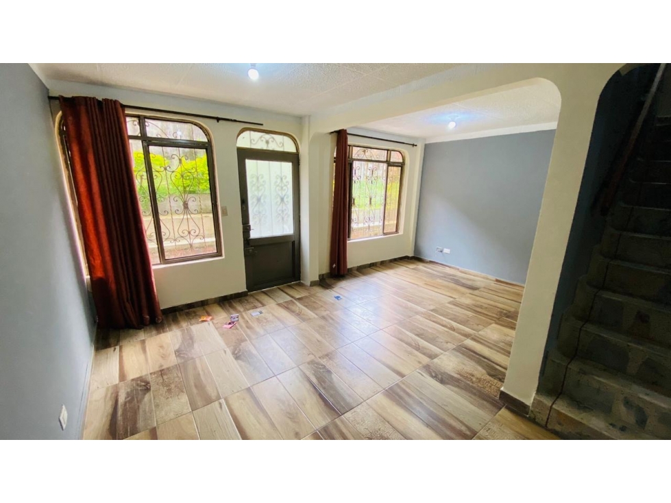CASA DE 4 HABITACIONES EN VENTA, LA MACARENA, DOSQUEBRADAS