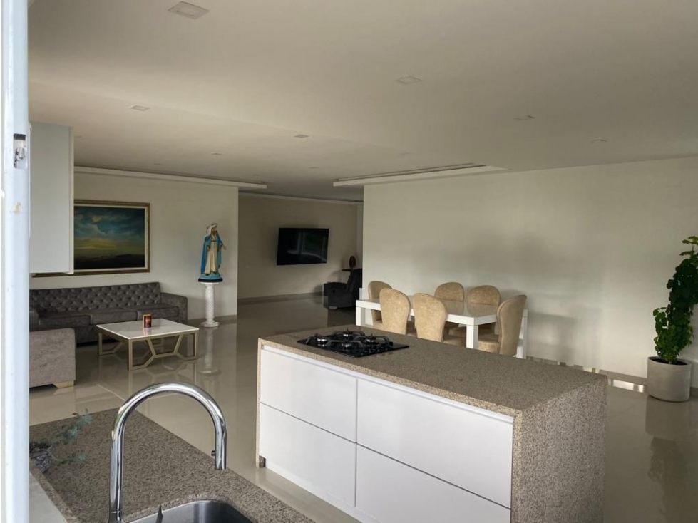 ESPECTACULAR CASA CAMPESTRE EN COMBIA — foto 2