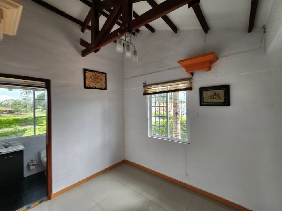 HERMOSA CASA CAMPESTRE EN CERRITOS — foto 2