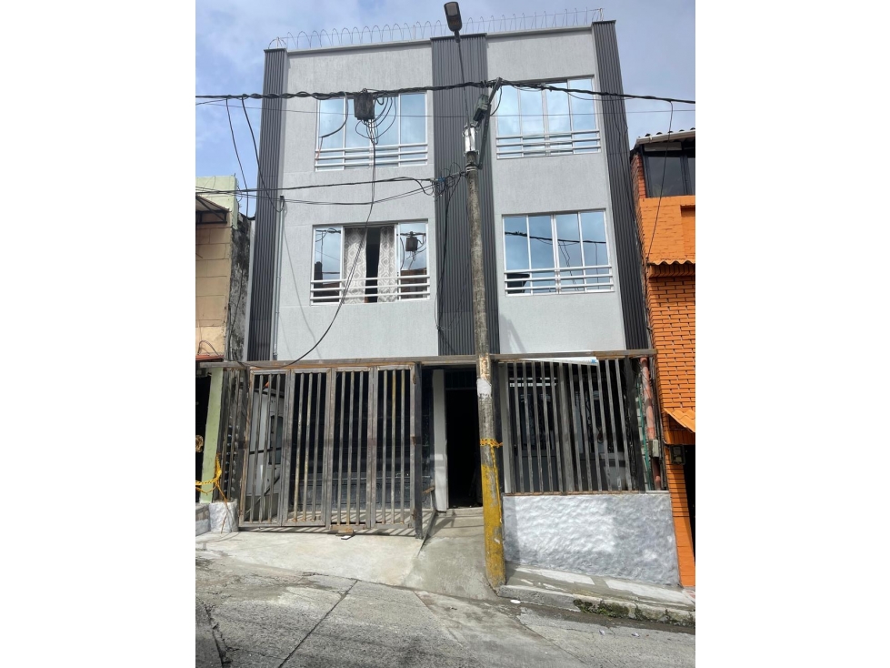 Edificio de Apartamentos y Apartaestudios Alta Rentabilidad