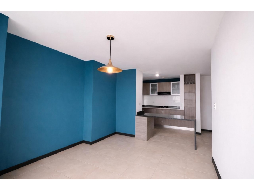 APARTAMENTO EN ÁLAMOS CON PARQUEADERO Y DEPÓSITO