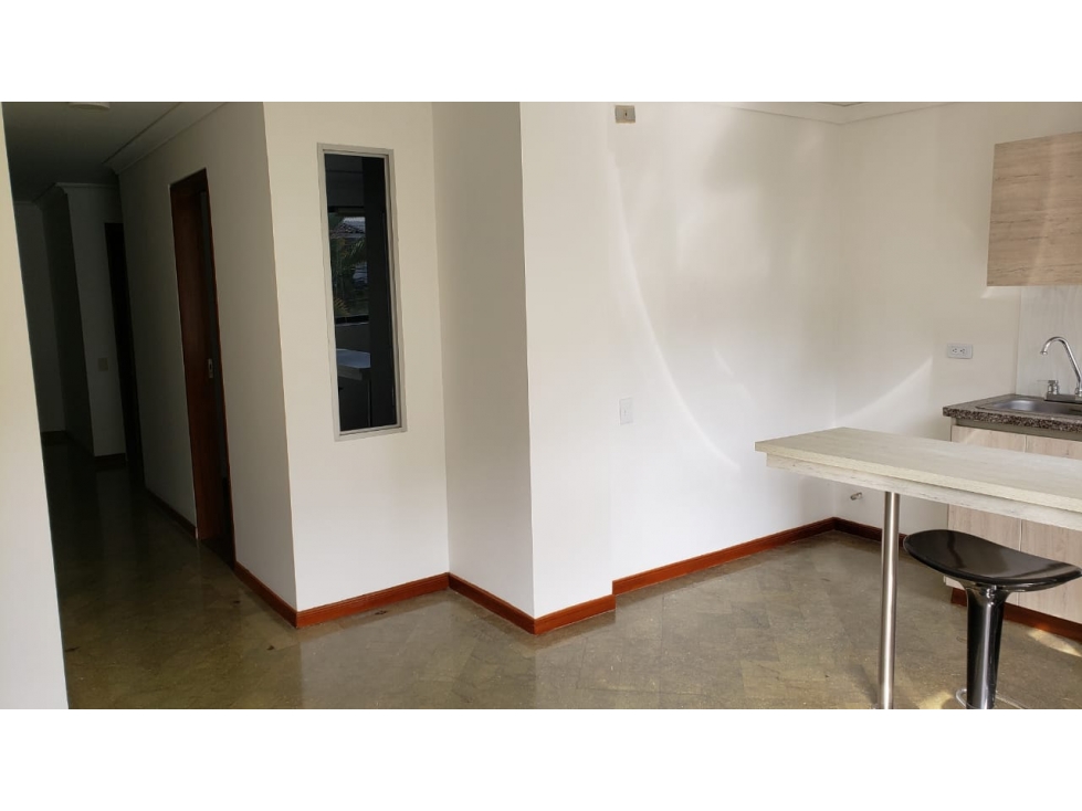 APARTAMENTO EN VENTA EN PINARES, 3 HABITACIONES + PARQUEADERO — foto 3