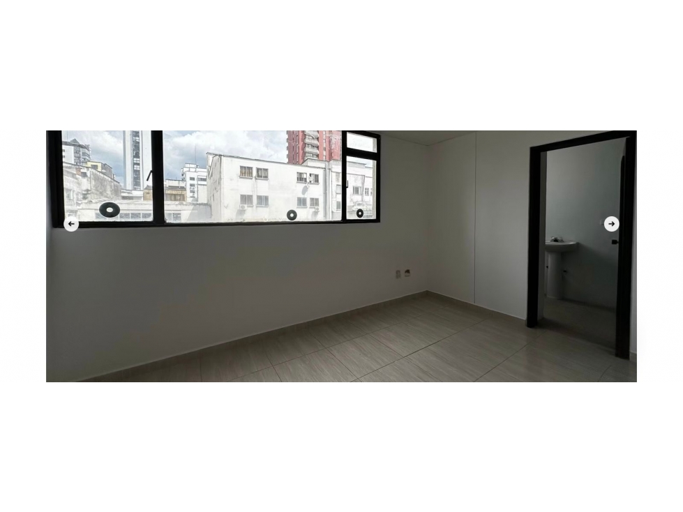 APARTAMENTO EN VENTA A MEDIA CUADRA DEL PARQUE BOLÍVAR — foto 3