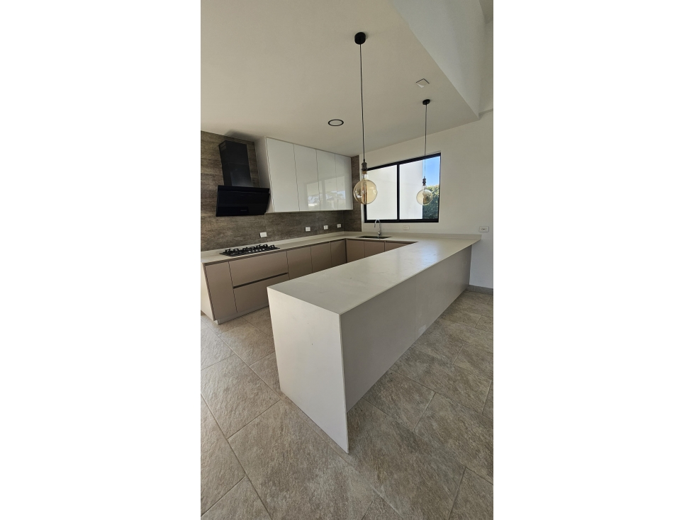 CASA CAMPESTRE EN VENTA EN CERRITOS LOTE PLANO + PISCINA — foto 5