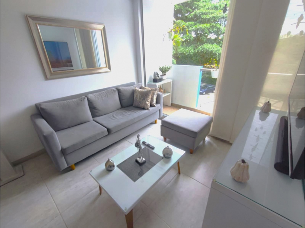 venta de apartamento con walking closet, balcón y zonas sociales — foto 2