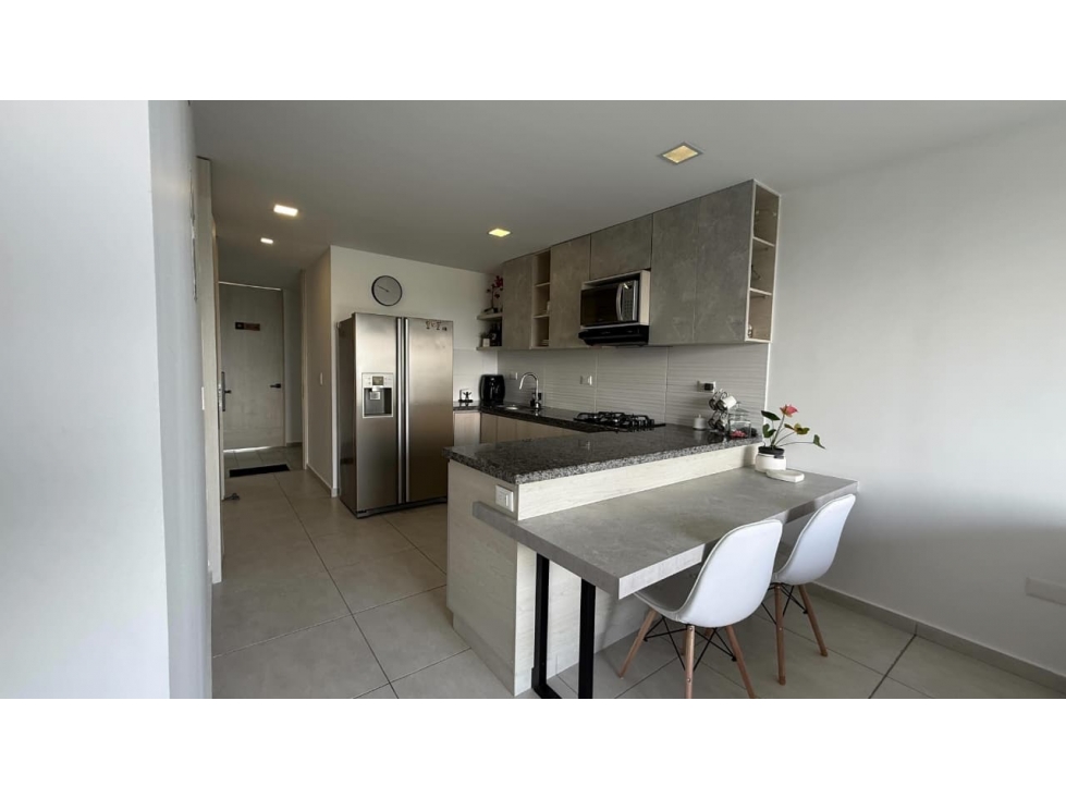 ¡PISO 18 CON TERRAZA Y JACUZZI PRIVADO EN SULARUM!