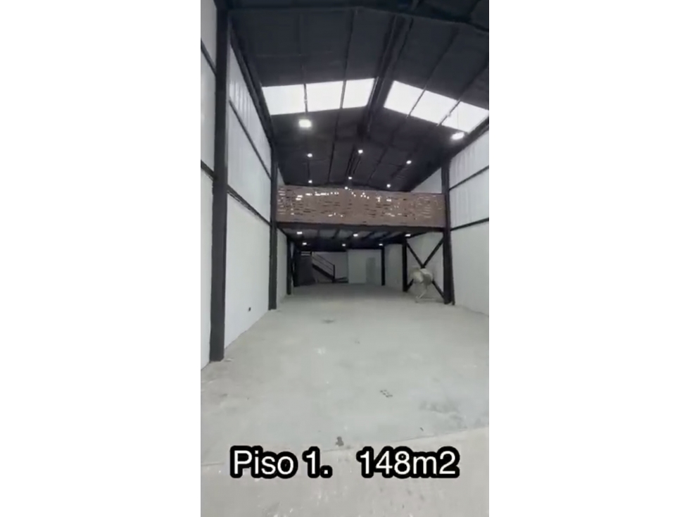 BODEGA EN RENTA CON OPCIÓN DE VENTA - 2