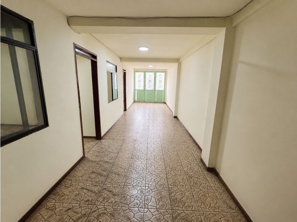 Amplia Casa de 3 Niveles en Venta Villa Nohemy, Pereira