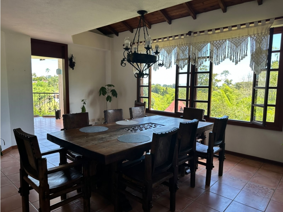 Casa campestre con piscina, jacuzzi y lote de 5.950 m² - 3