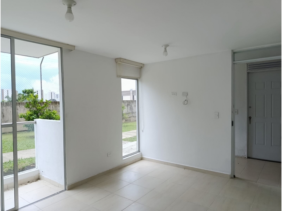 APARTAMENTO EN VENTA 3 HABITACIONES, PARQUEADERO Y Z. SOCIALES — foto 3