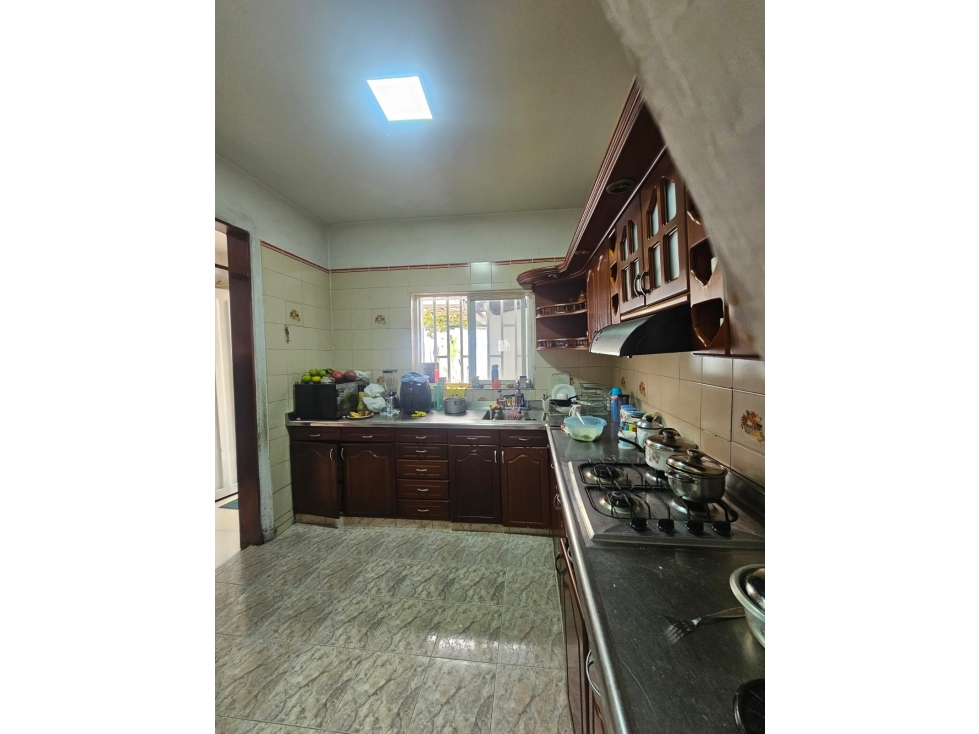 VENTA DE CASA EN PEREIRA CON APARTAESTUDIOÂ CERCA A CC ARBOLEDA — foto 4