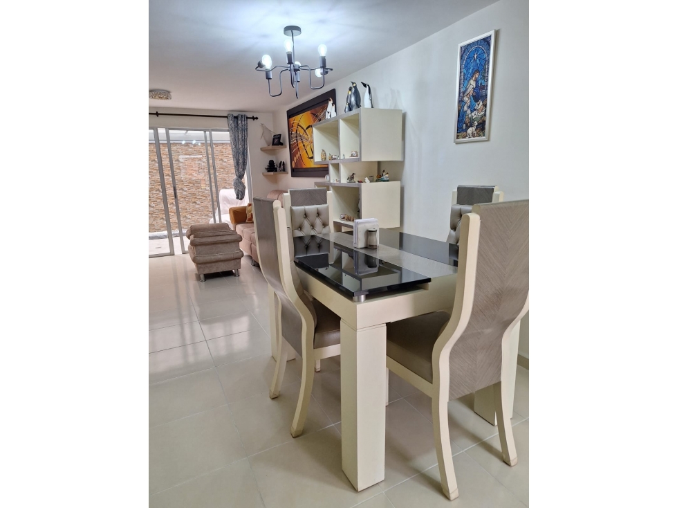 Casa Dúplex de 3 Pisos en Conjunto Cerrado Avenida Sur, Pereira — foto 4