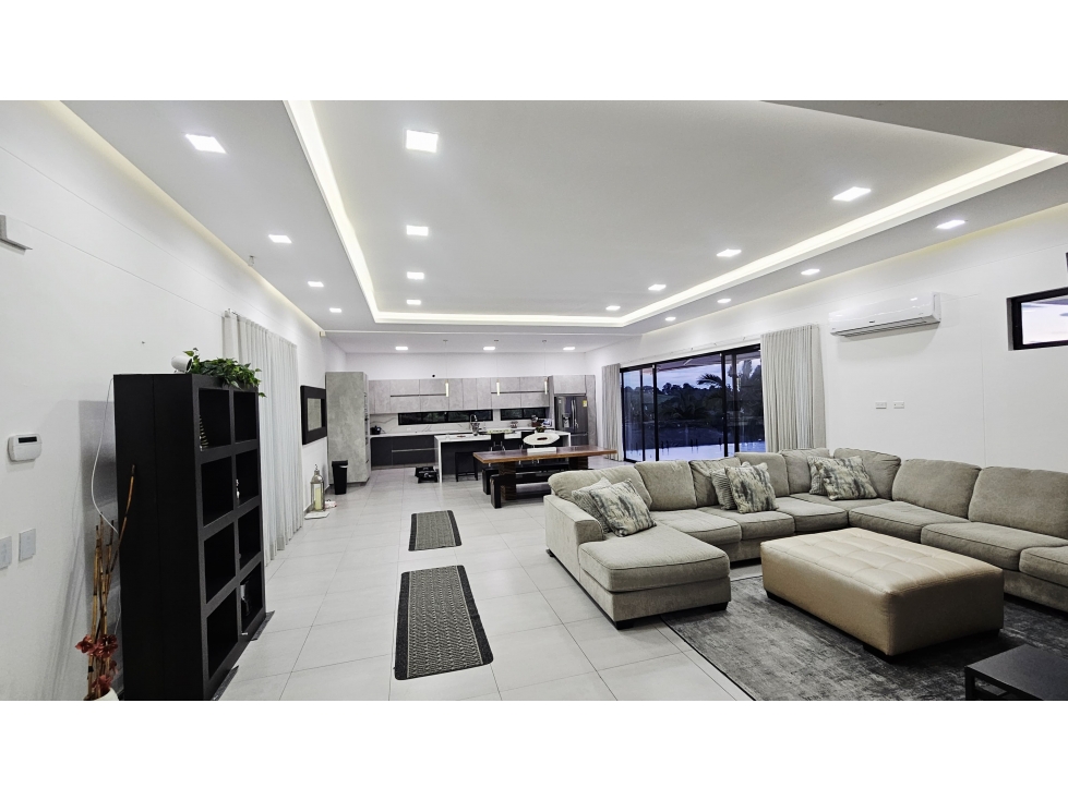 Casa campestre con sauna, jacuzzi con vista y 1.864 m² de lote — foto 3