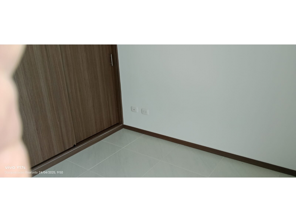 AMPLIO APARTAMENTO EN DOSQUEBRADAS, MATIZ — foto 4