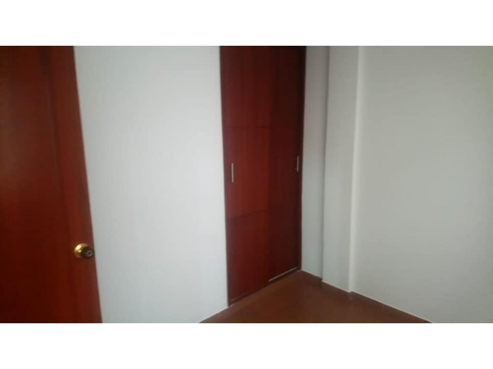 Casa de 3 pisos en Aurora Alta, Dosquebradas - 3